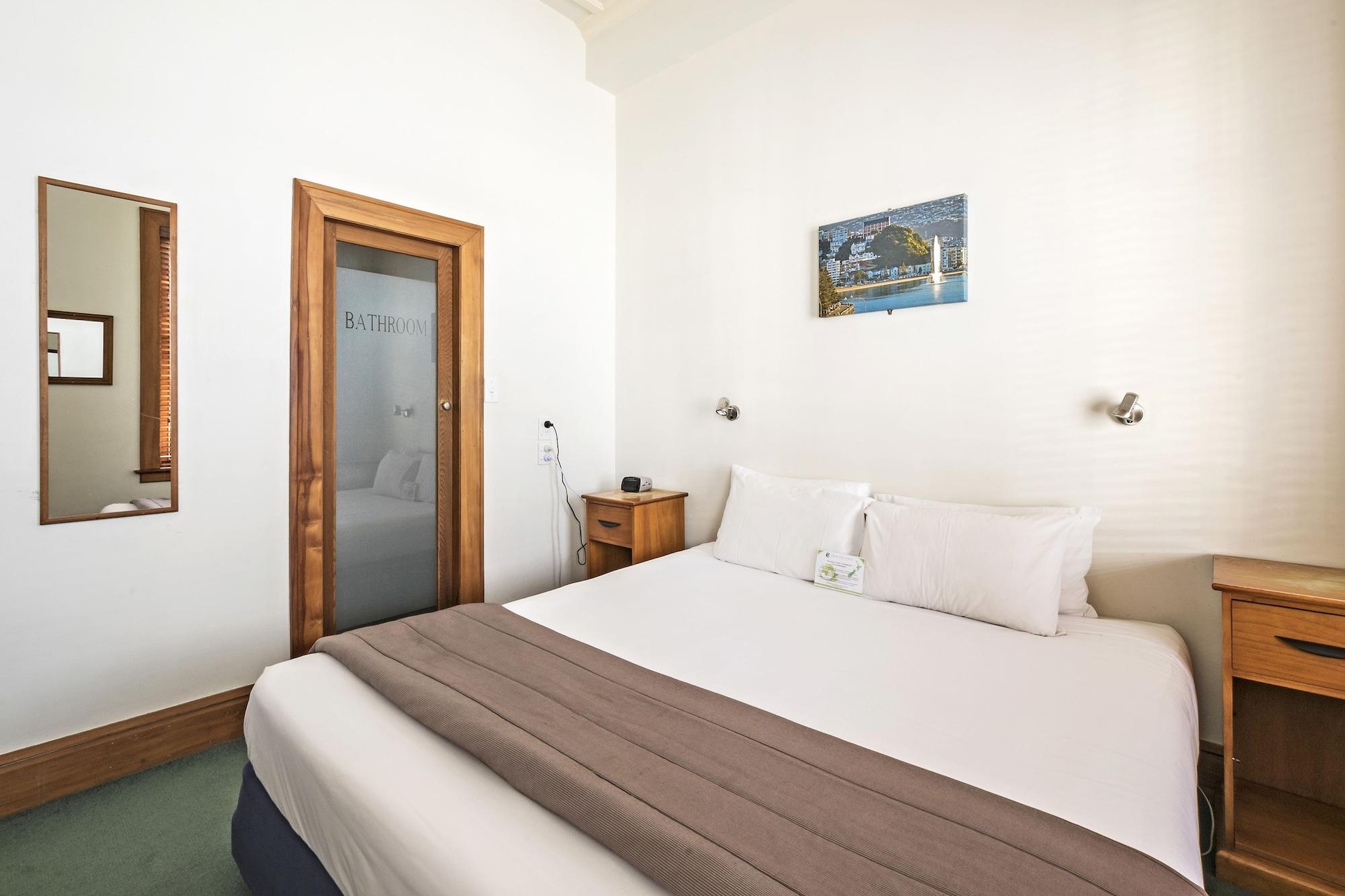 The Cambridge & Backpackers Hostal Wellington