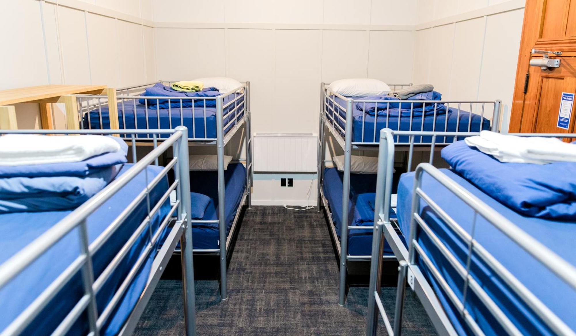 The Cambridge & Backpackers Hostal