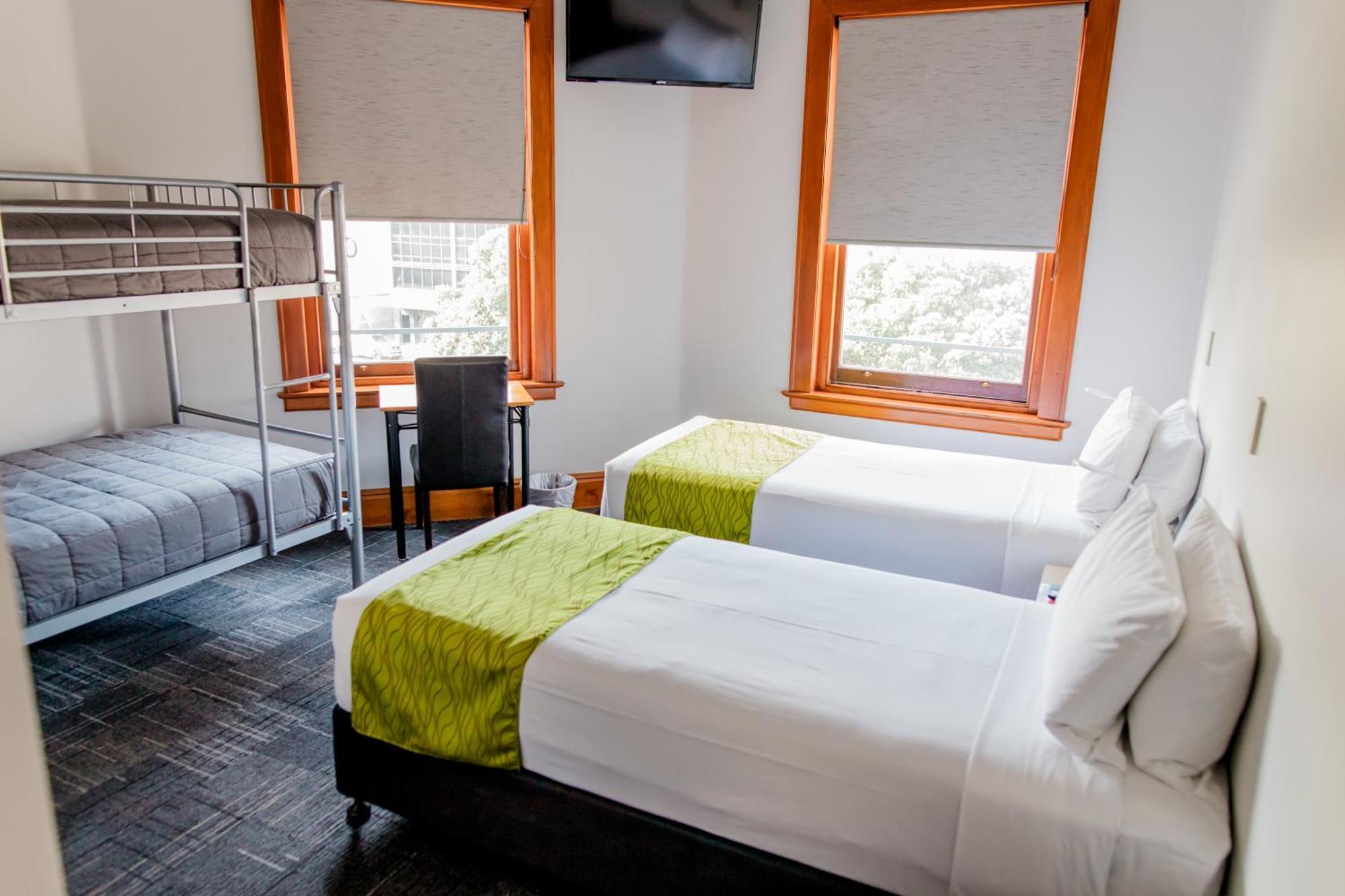 Hostal The Cambridge & Backpackers Wellington