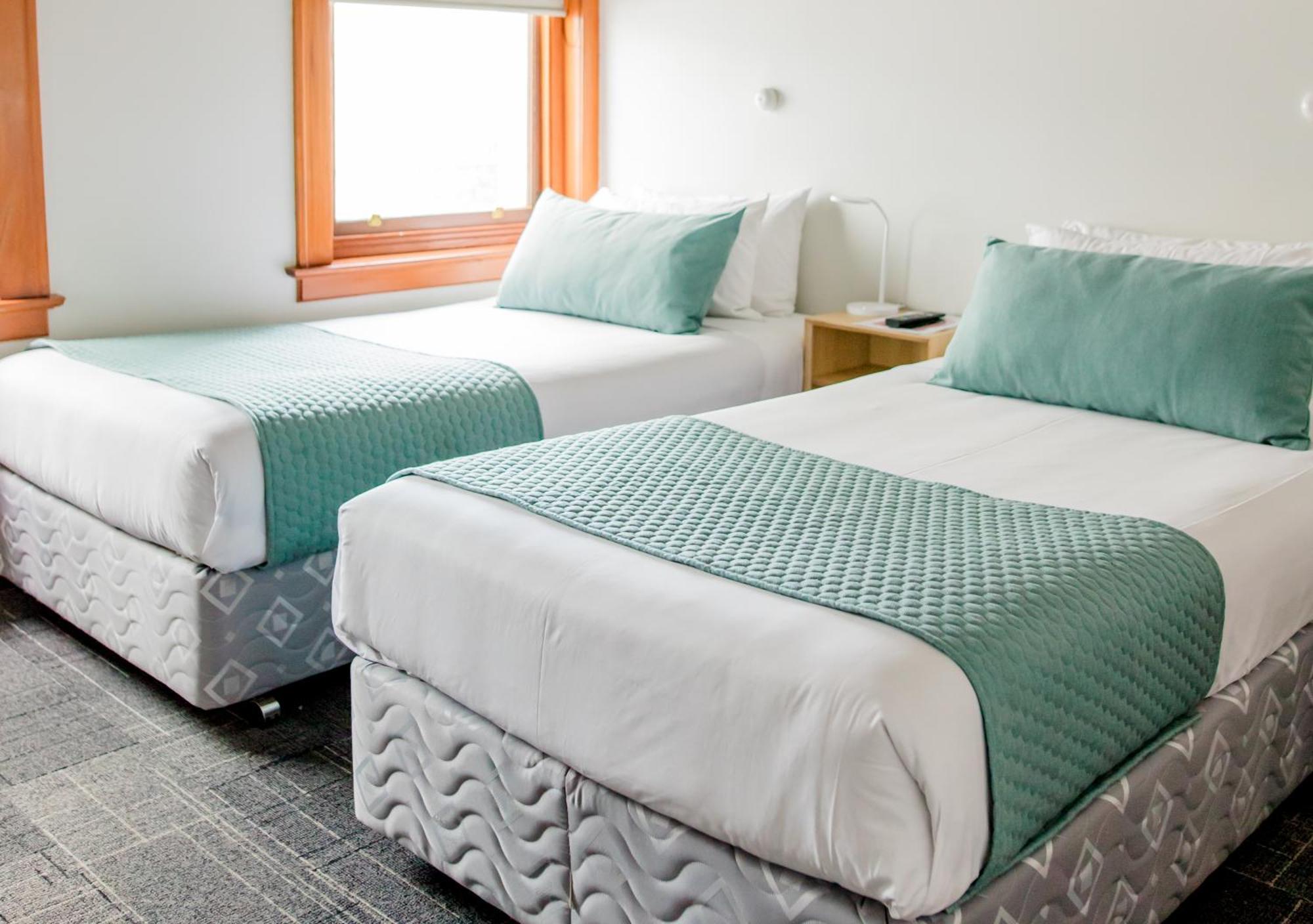 Hostal The Cambridge & Backpackers *